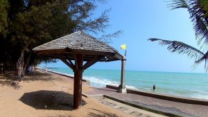 ท่องเที่ยวหาดพลา