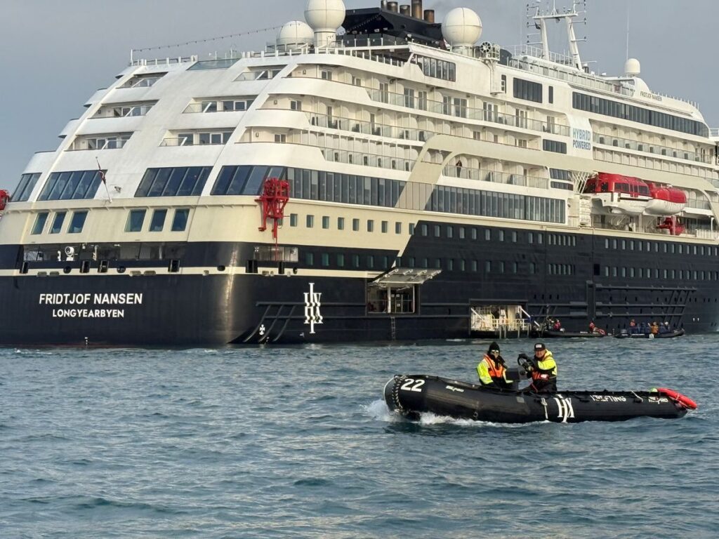 HX Expeditions เริ่มเปิดตัวเรือไฟฟ้าแบบสมบูรณ์สำหรับการสำรวจขั้วโลก